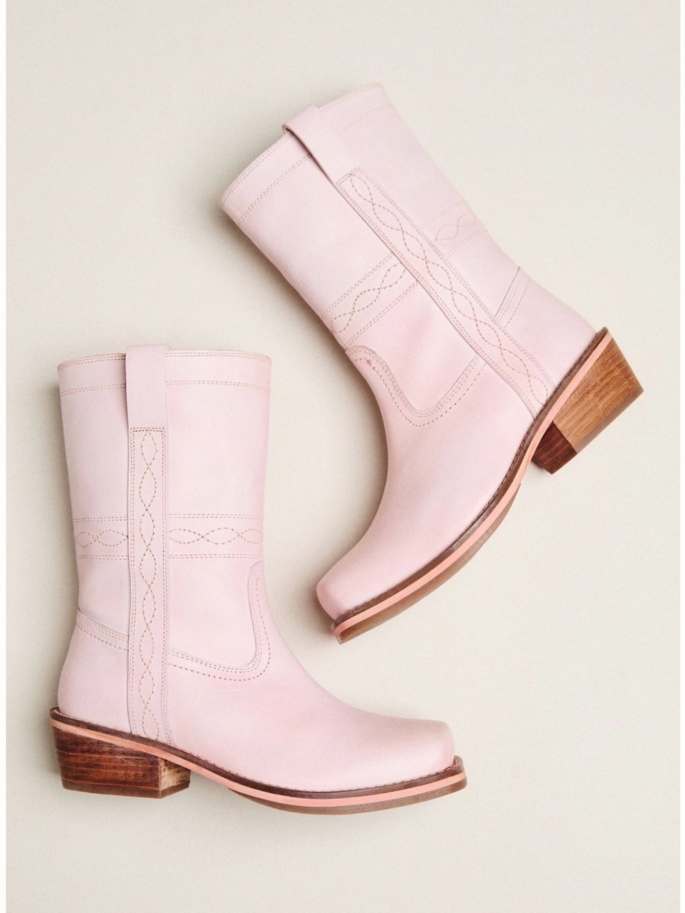 Matisse Jackson Pale Pink Leather Western Booties